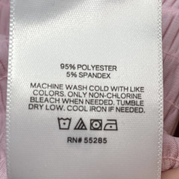 Express Small Women's Smocked Mock Neck Cropped Top Pink Short Sleeve Mi… - Picture 6 of 7